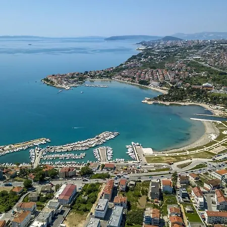 Family Friendly House With A Swimming Pool Podstrana, Split - 17804 別荘 ポドストラナ